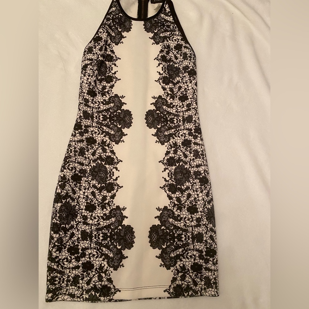 B. Darlin Juniors Bodycon Dress - White & Black